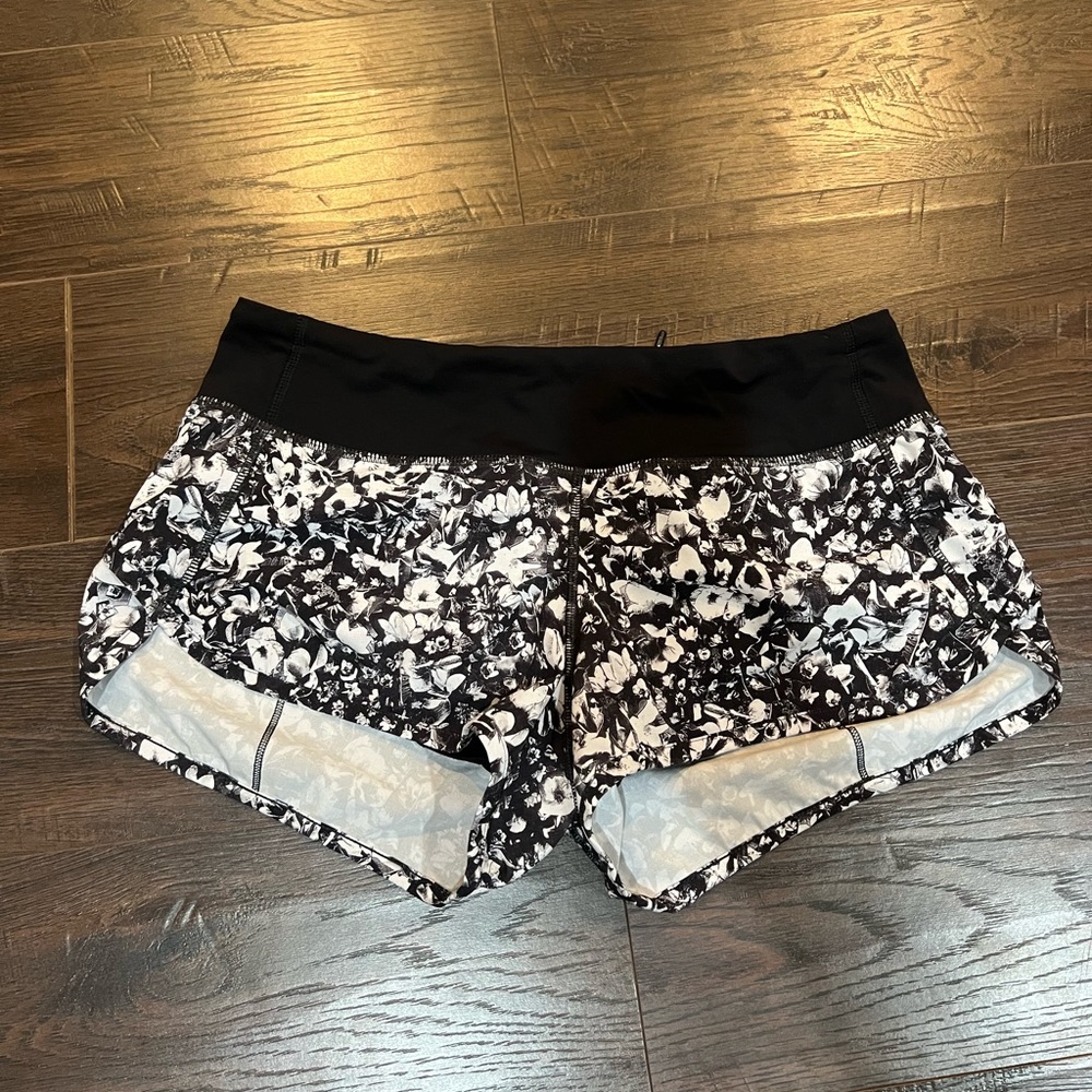 Lululemon speed up shorts!